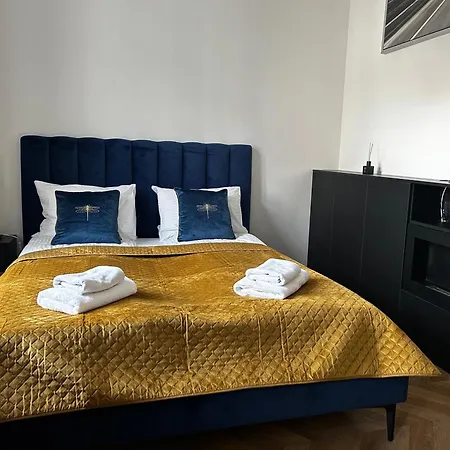 Gryf W Centrum Szczecina Parking By Stayly Stettino