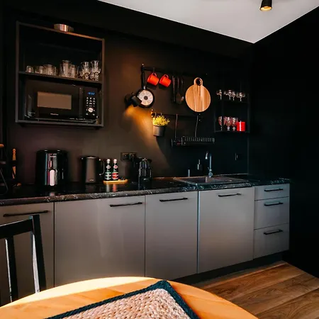 Gryf W Centrum Szczecina Parking By Stayly シュチェチン