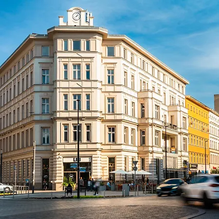 Gryf W Centrum Szczecina Parking By Stayly Appartamento *